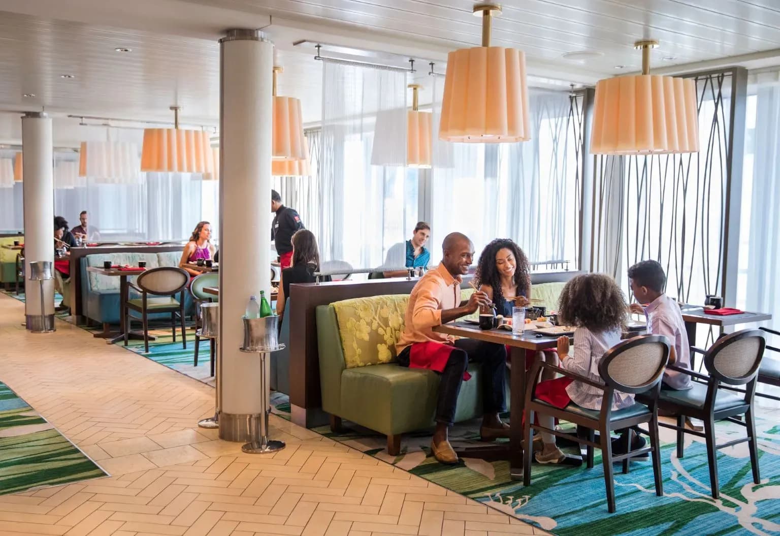 Celebrity SILHOUETTE  Facilities, deck plan and activities