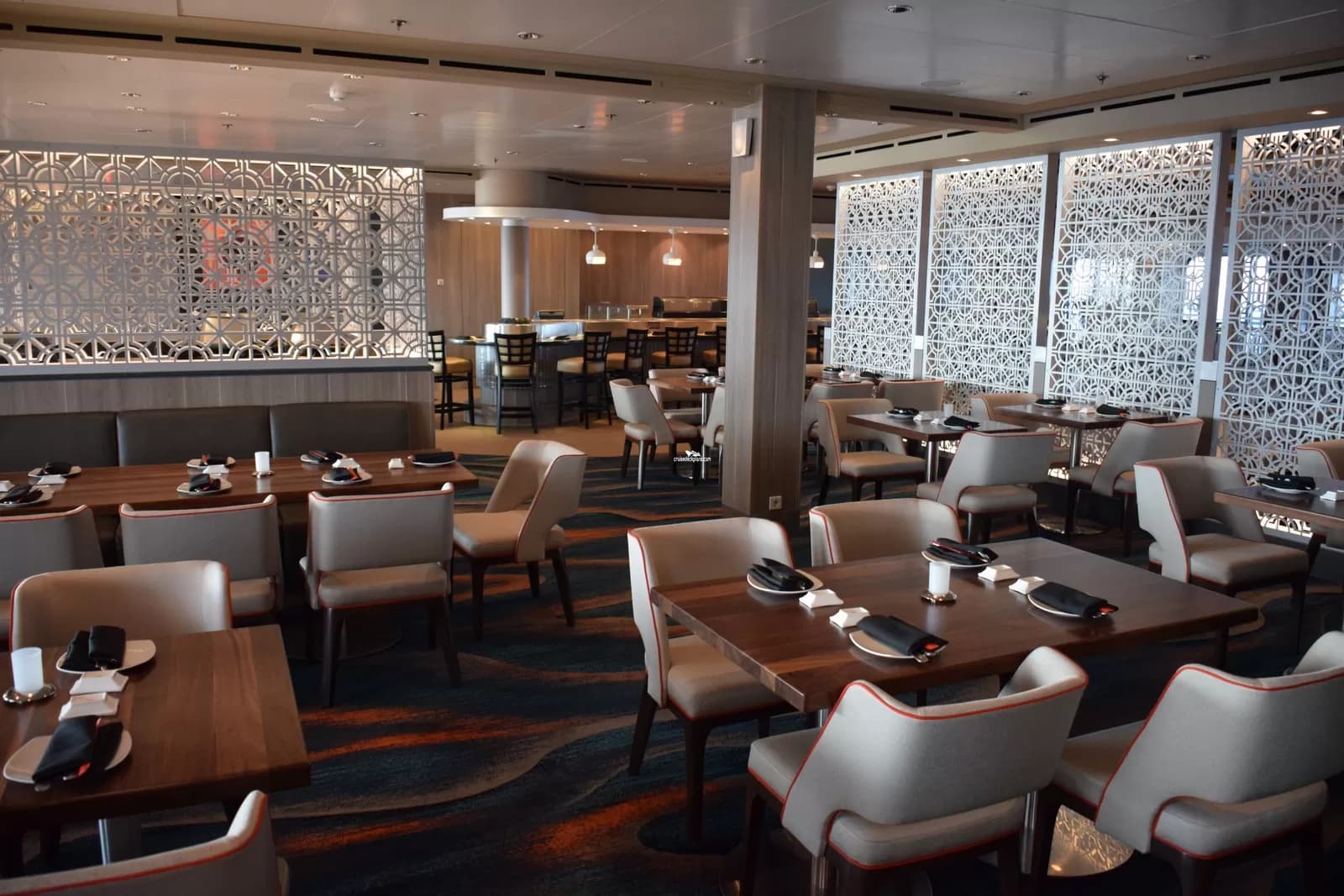 Norwegian Dawn Dining 