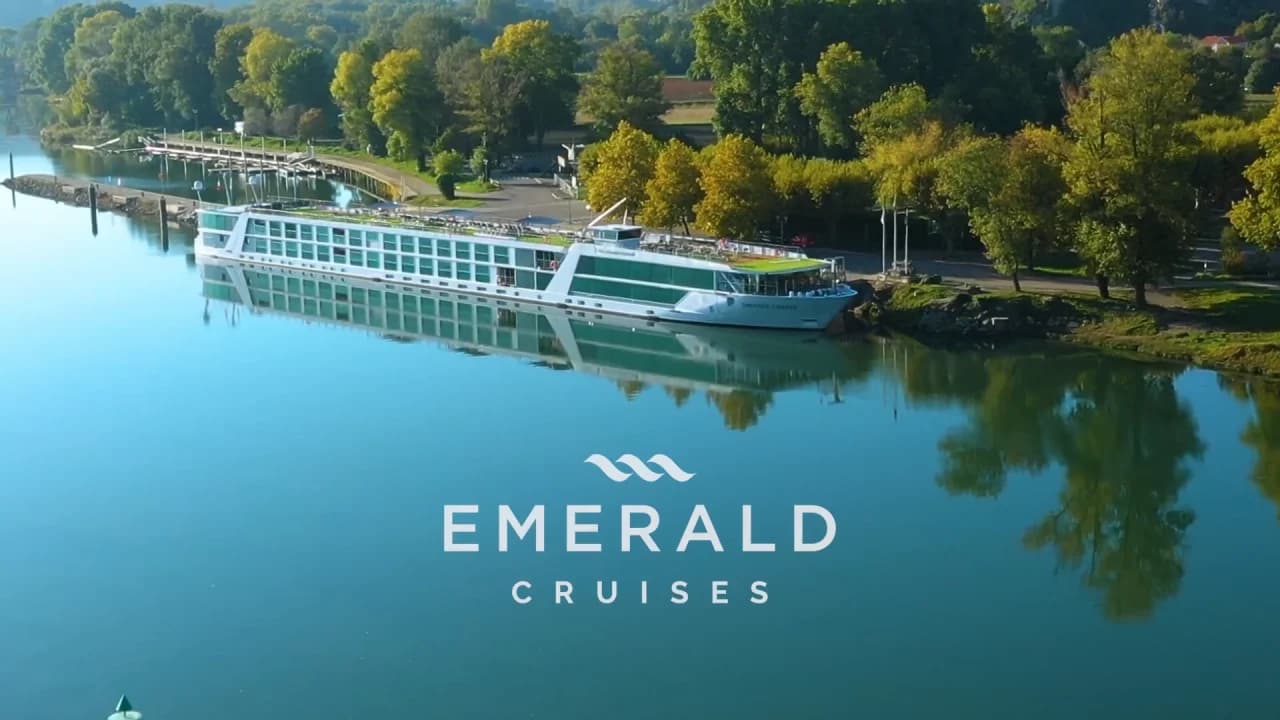Emerald river cruises