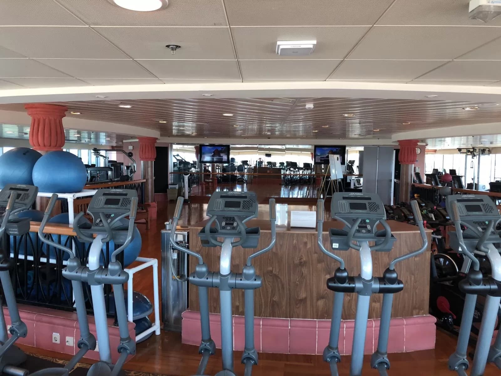Brilliance of the Seas gym 