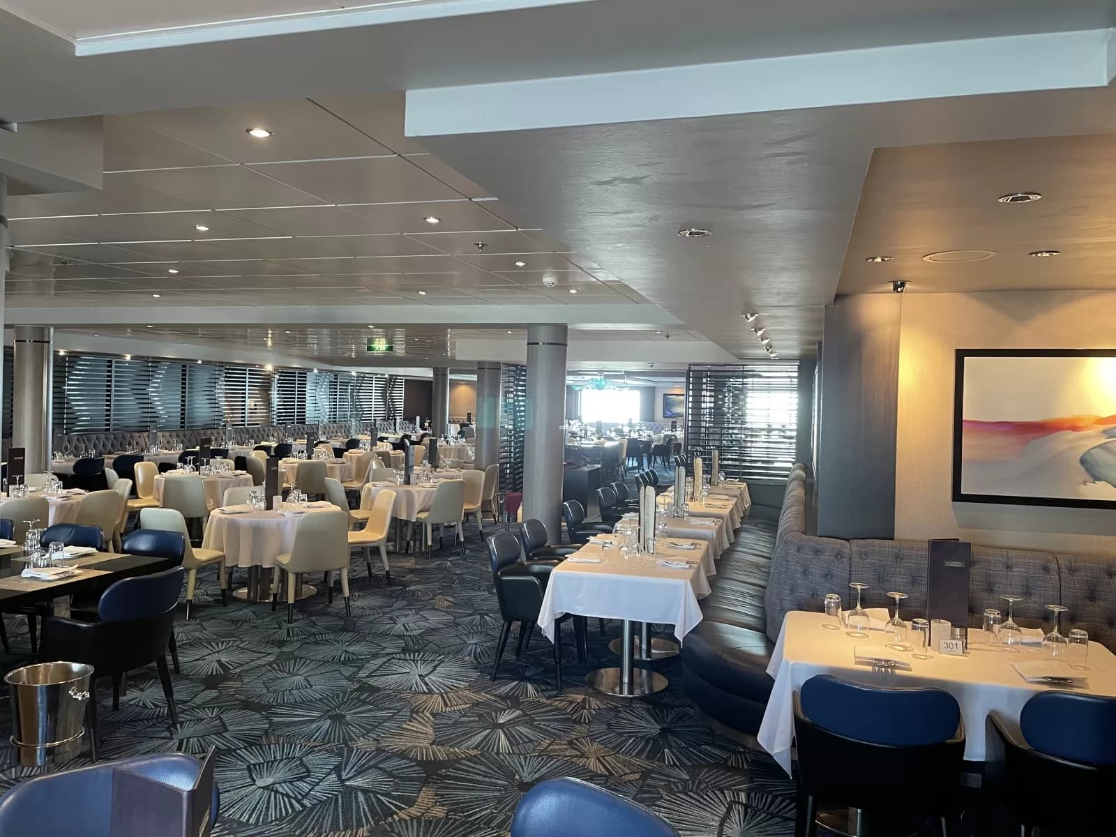 Norwegian Dawn Dining 