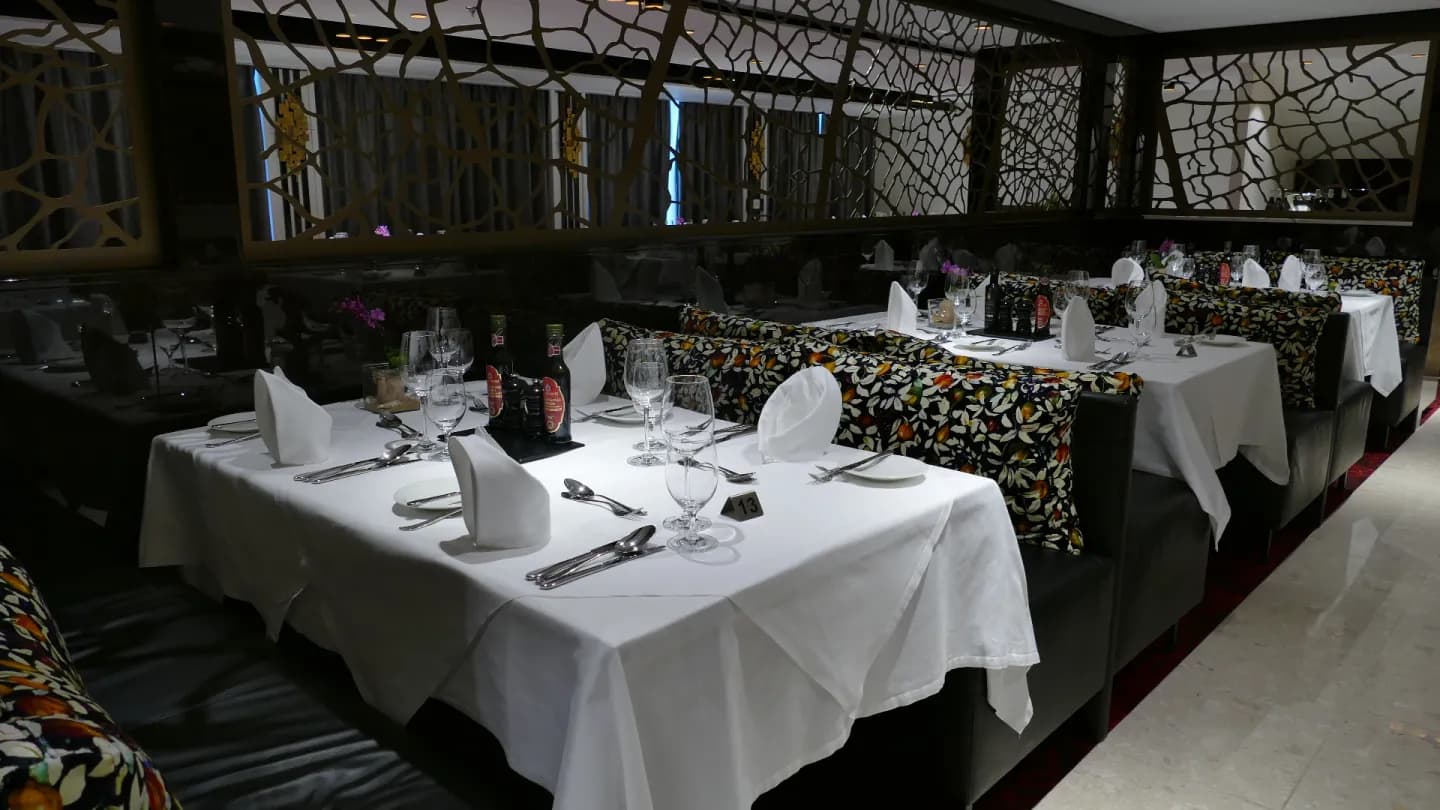 Amawaterways Amamagna Dinning & Food