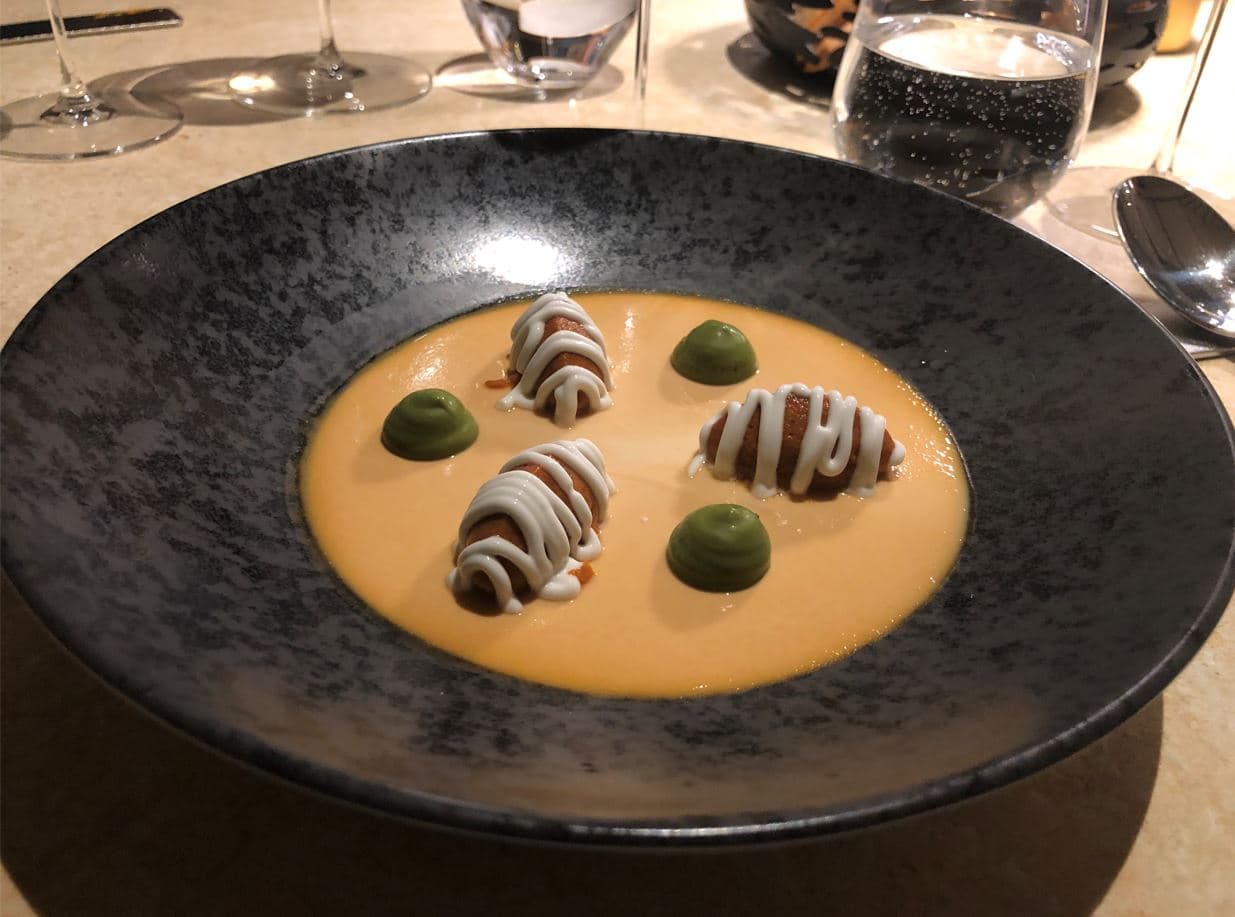 Costa Cruise food and dining guide - Dubai Cruise booking