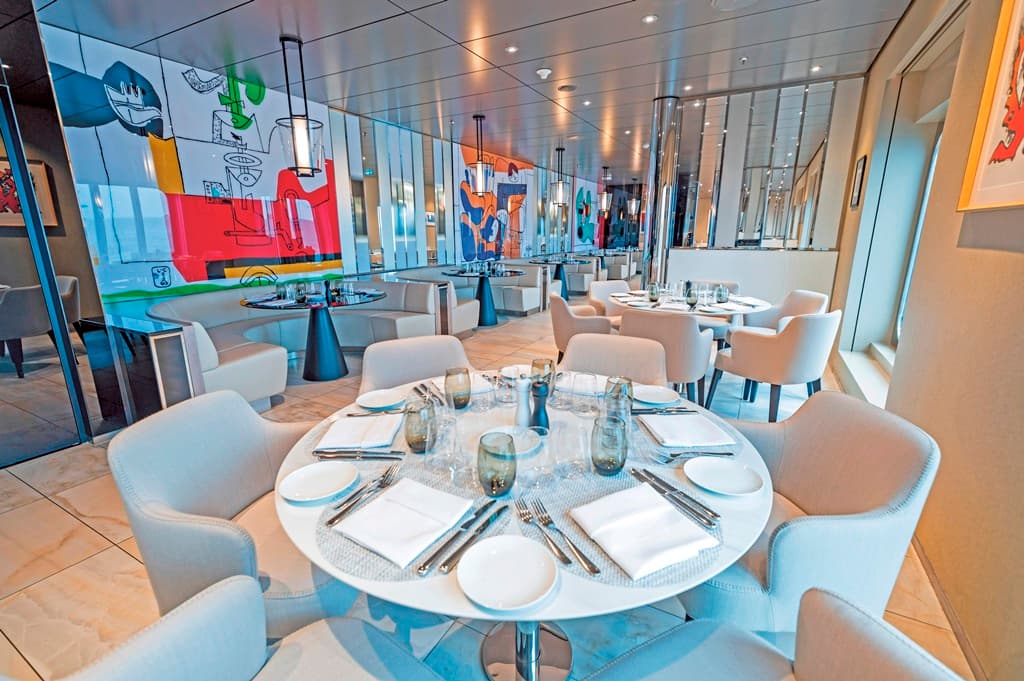 Scenic Eclipse Dinning and food