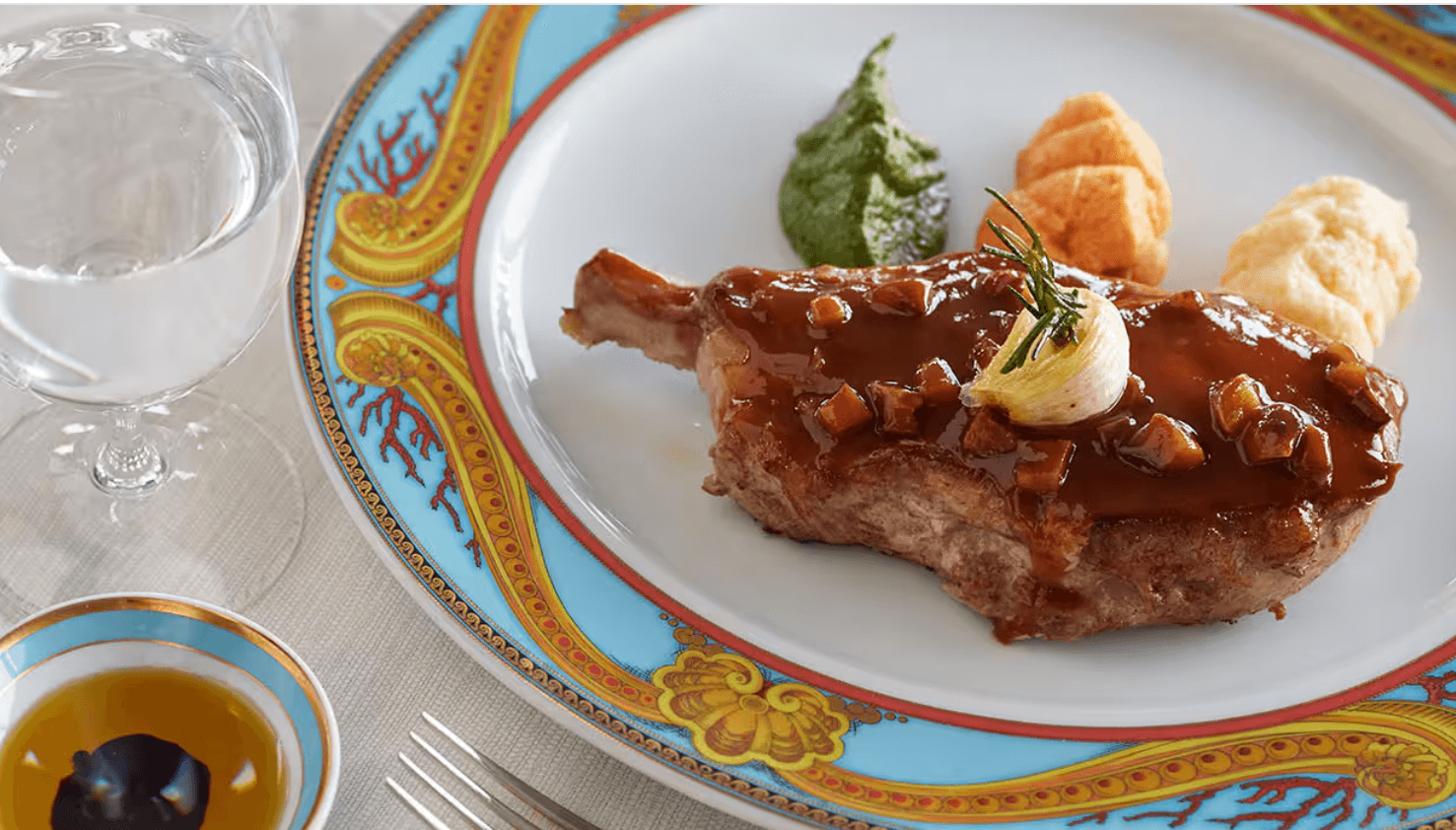 Oceania Vista allura Restarant