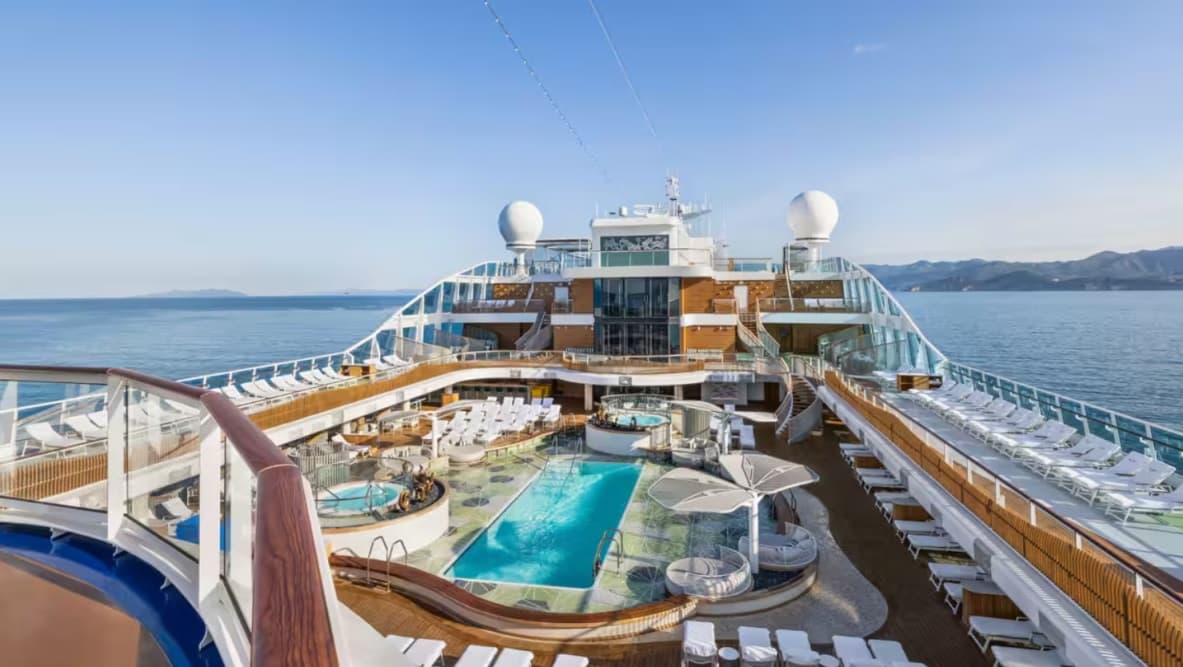 oceania pool vista - allura pool