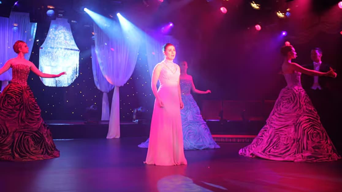 Oceania Cruises Entertainment