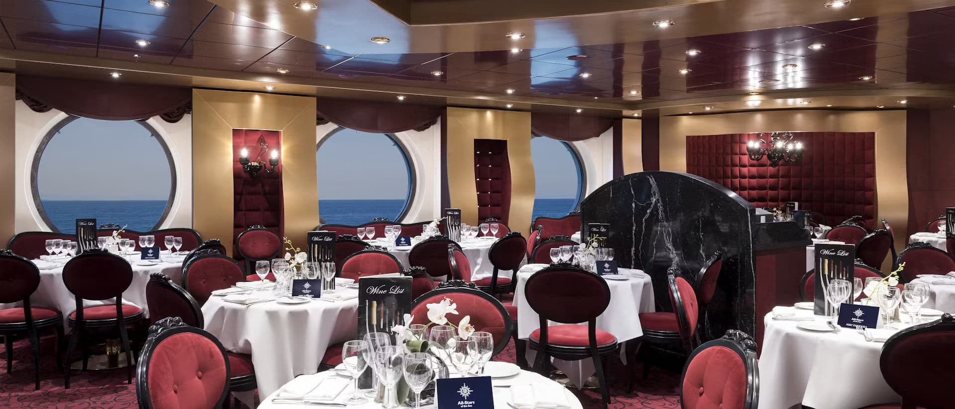 MSC Fantasia Dining & Lounge 