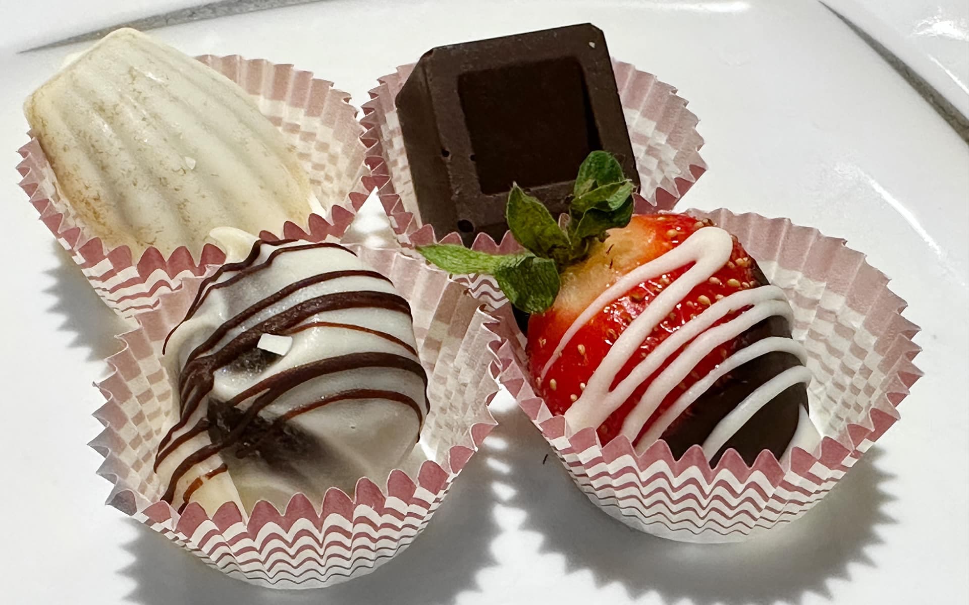 azamara food and restaurant