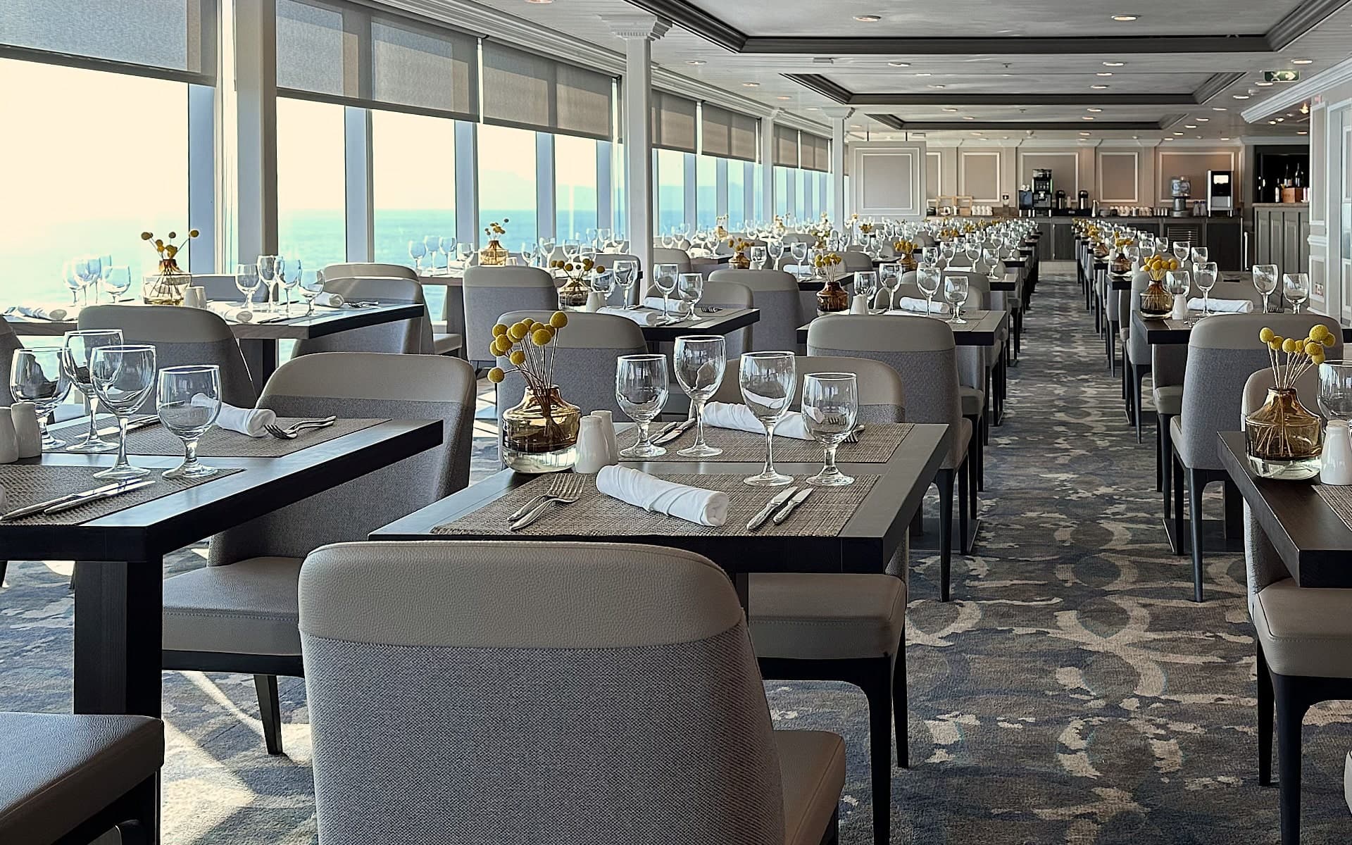 azamara food and restaurant