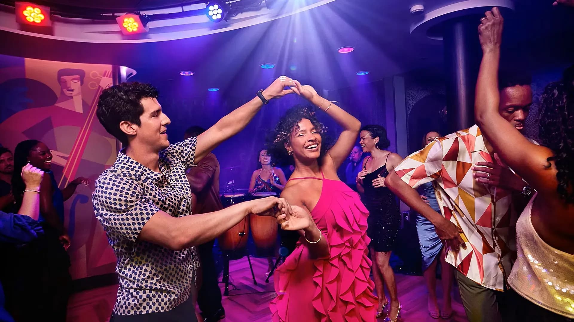 Liberty of the seas, couple dancing