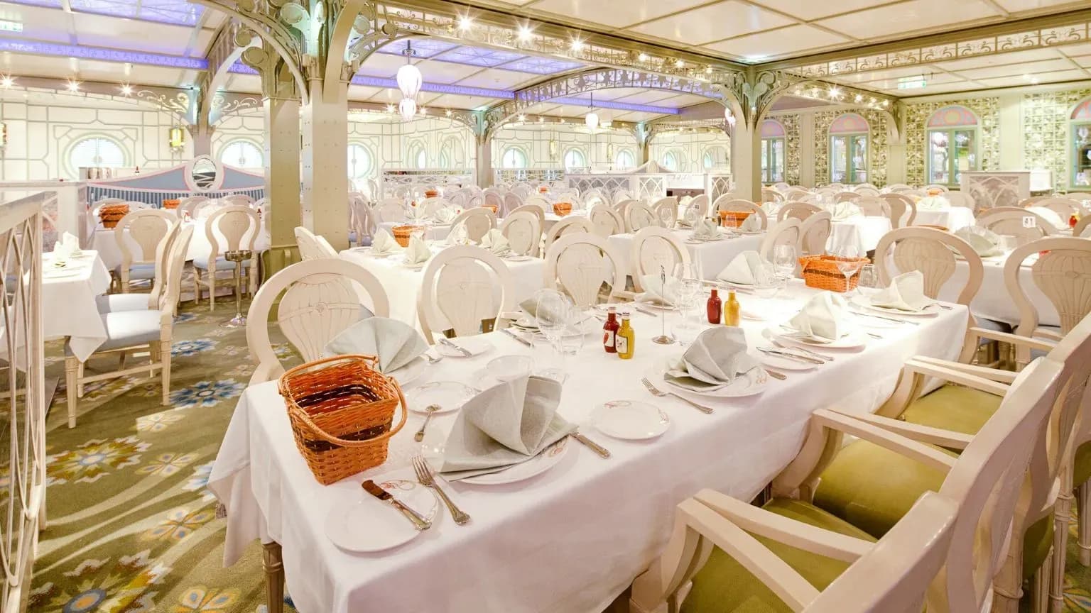 Disney Dream Restaurant and Dining - Disney Fantasy
