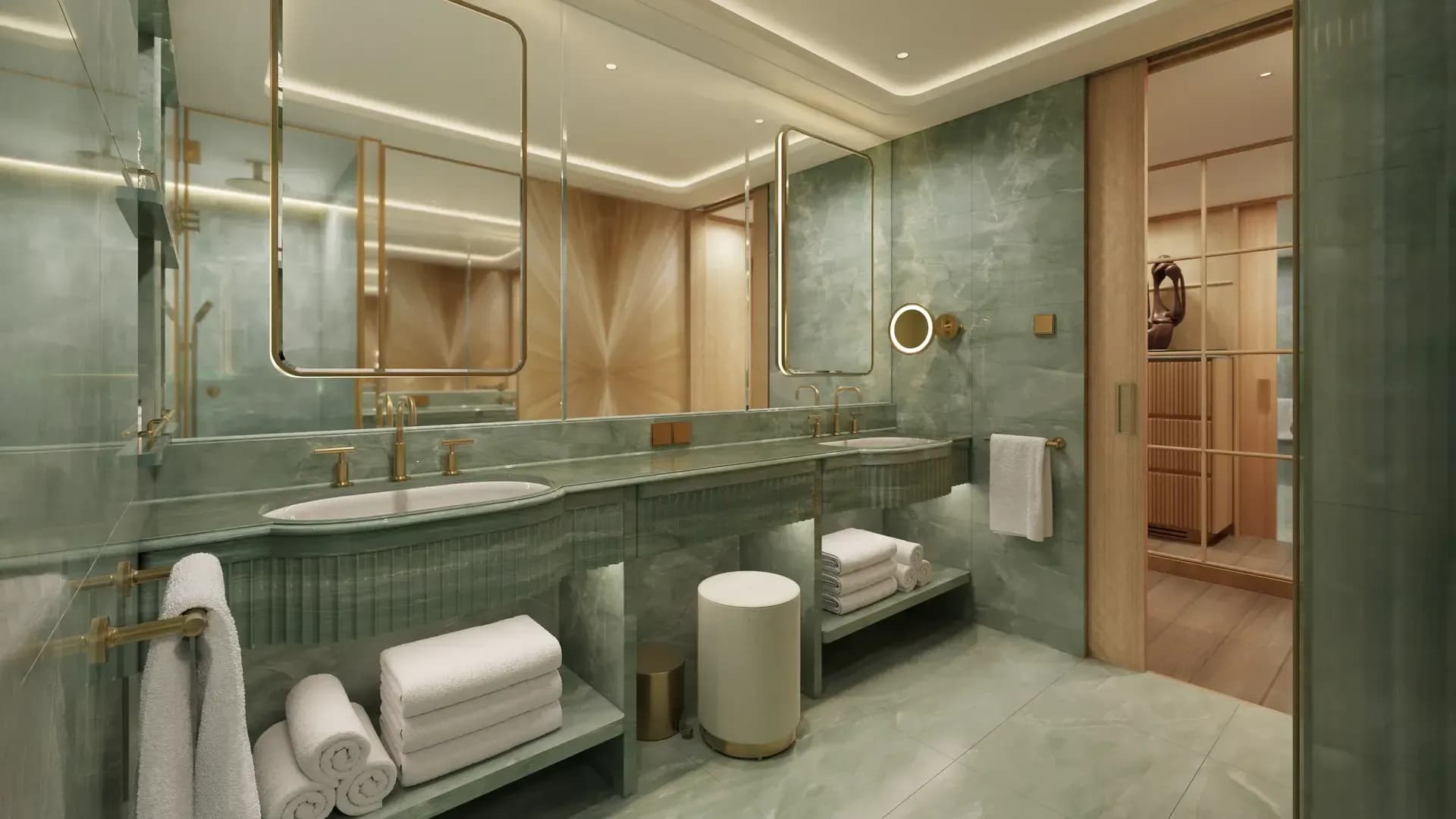 Four season 1 yacht luxury  suite