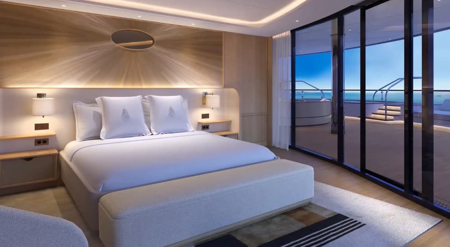 Four season yacht, luxury cruise