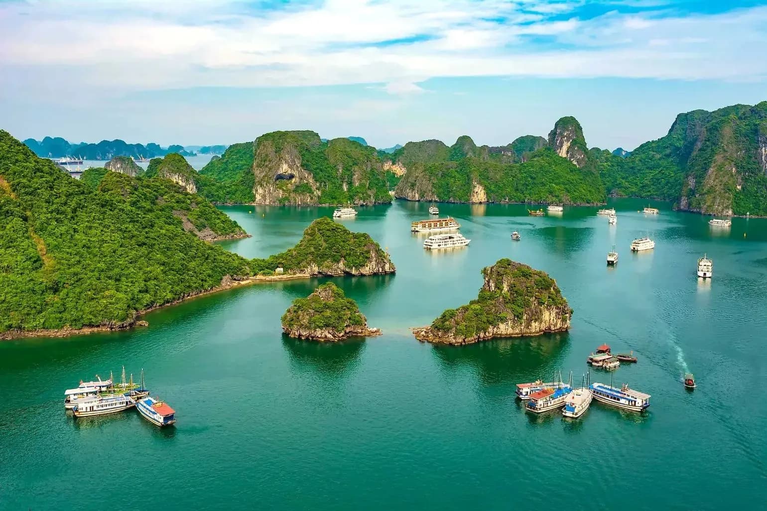 12 Nights Hong Kong to Singapore Cruise  