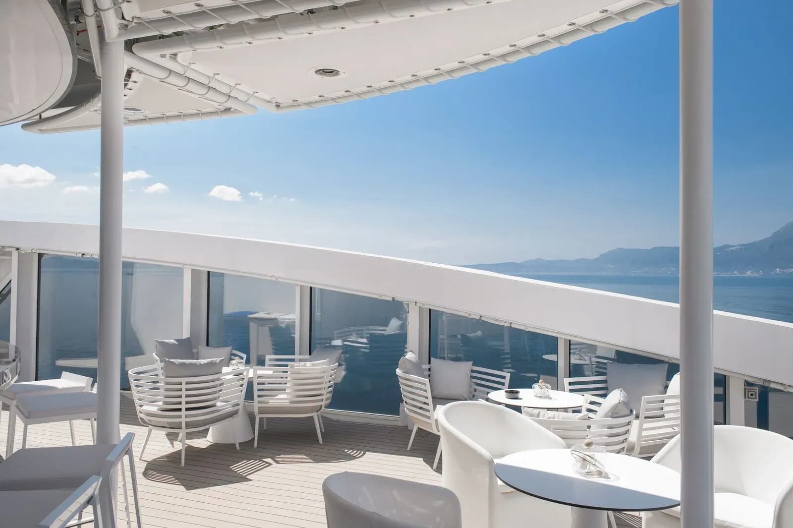 ponant luxury cruise restuarant dining