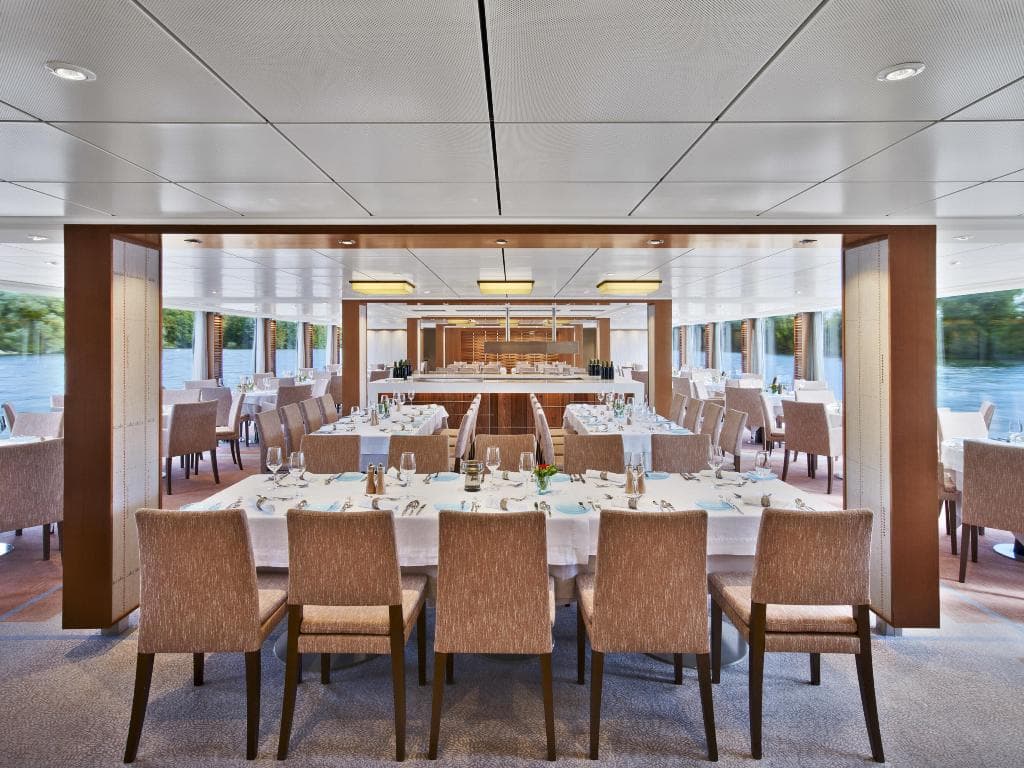 Viking river cruise dining