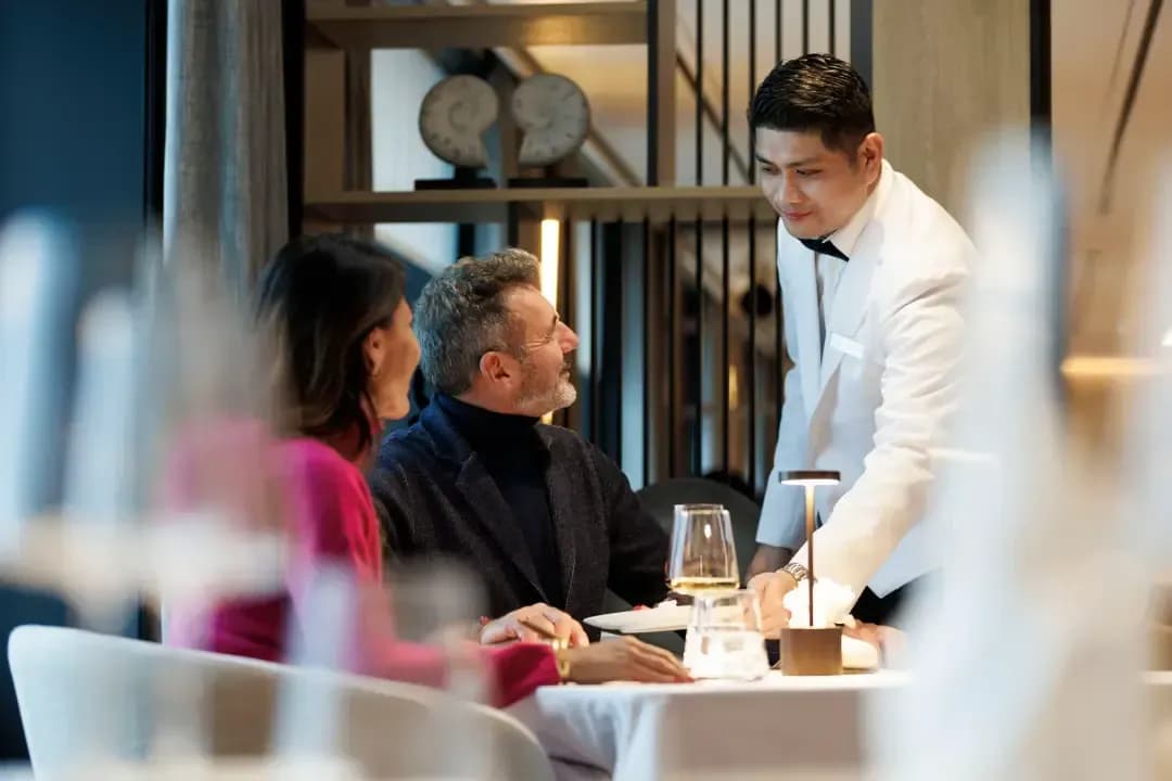 Swan Hellenic luxury cruise expedition Ship Dining and restaurants