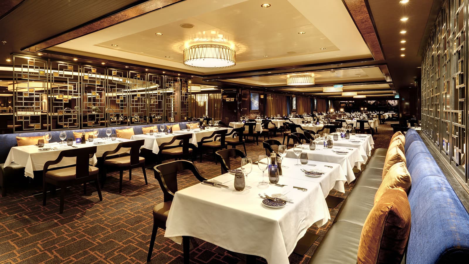 Norwegian Spirit Dining 