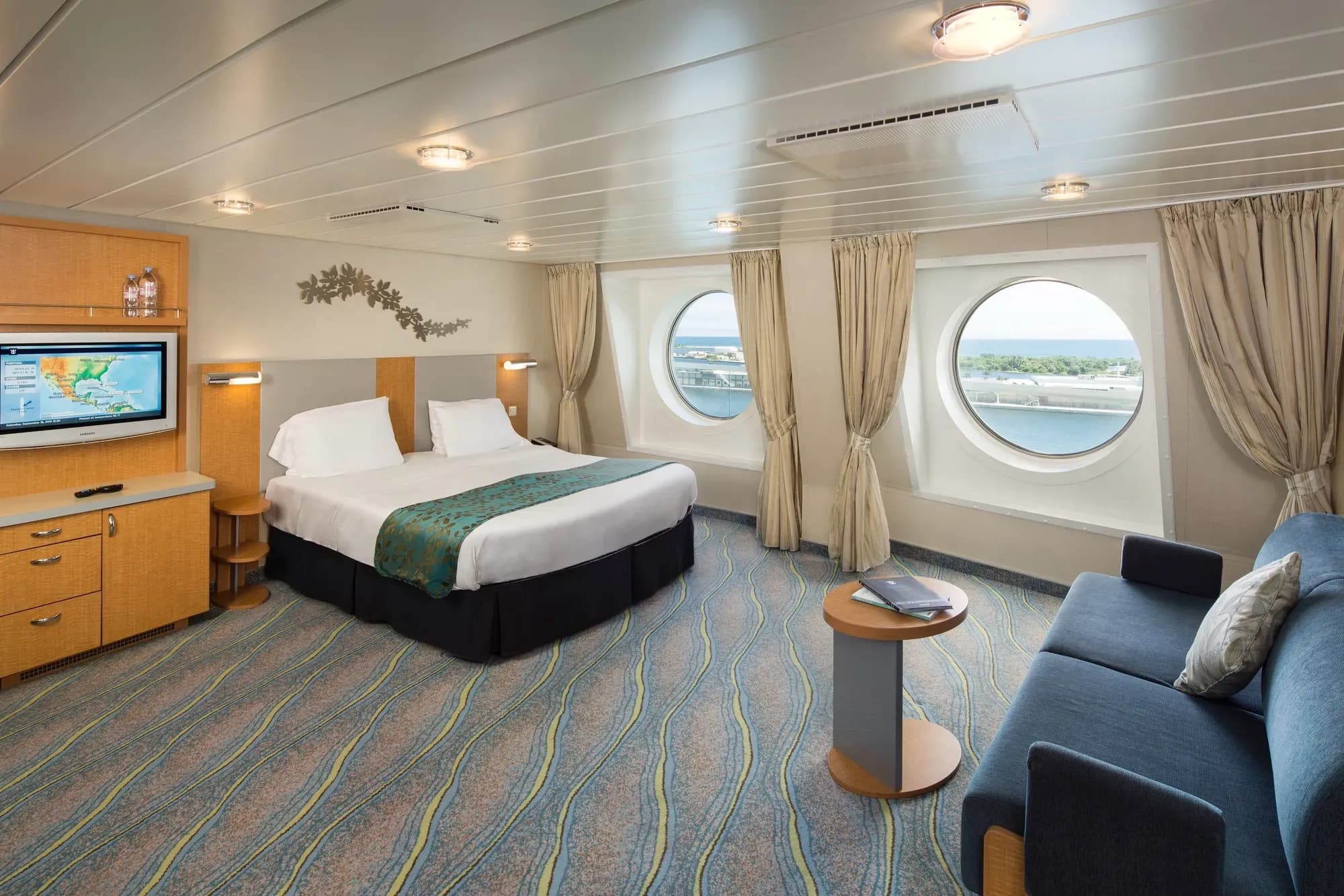 Royal Caribbean - Oasis of the Seas, Ultra Spacious Ocean View