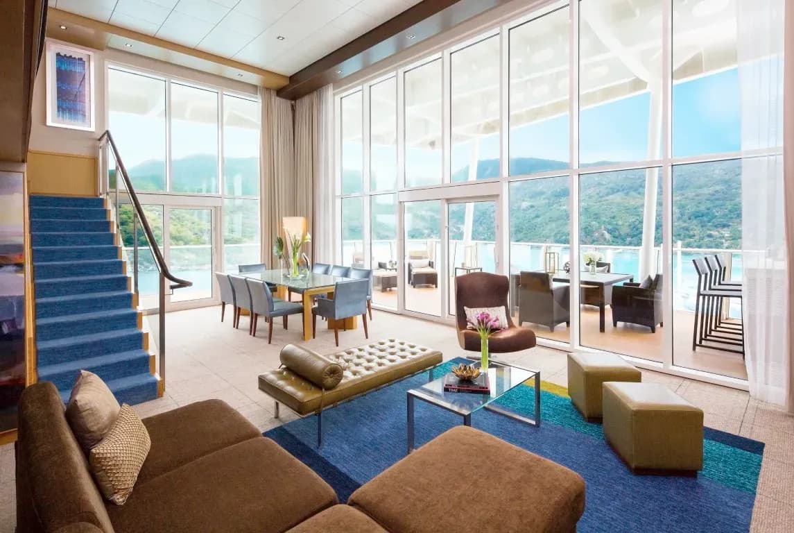 Royal Caribbean - Oasis of the Seas, Royal Loft Suite