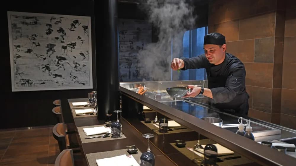 Scenic Eclipse Dinning and food