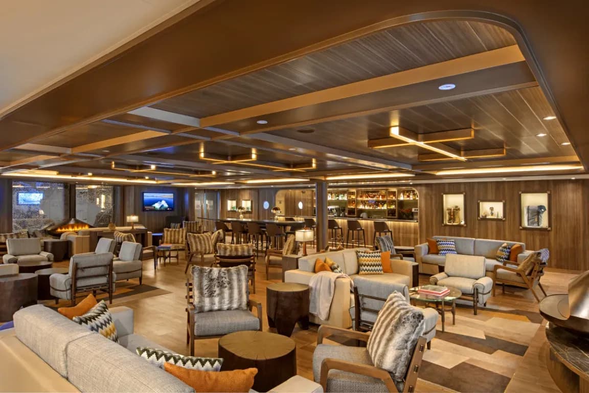 Seabourn Venture Entertainment 