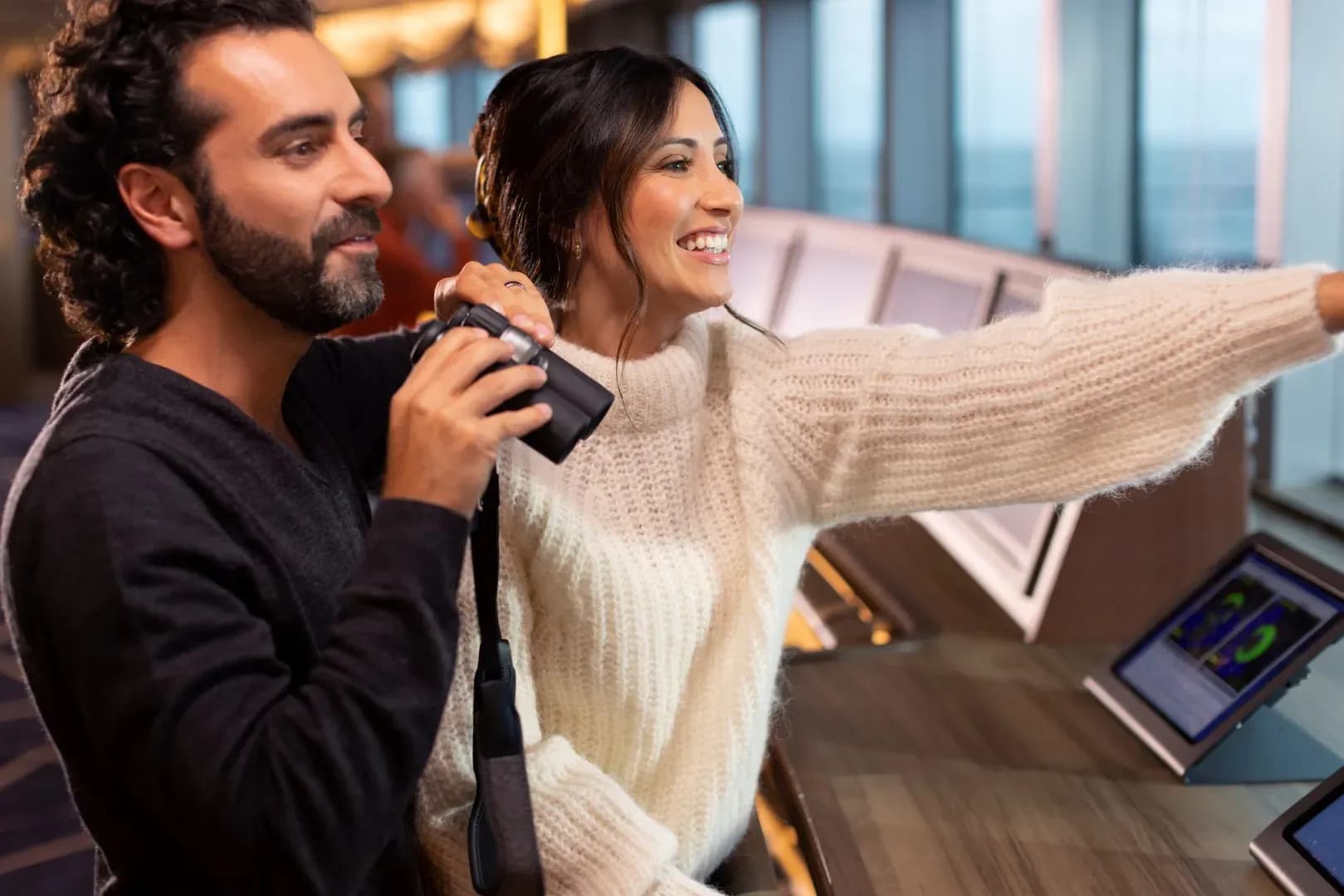 Seabourn Venture Entertainment 