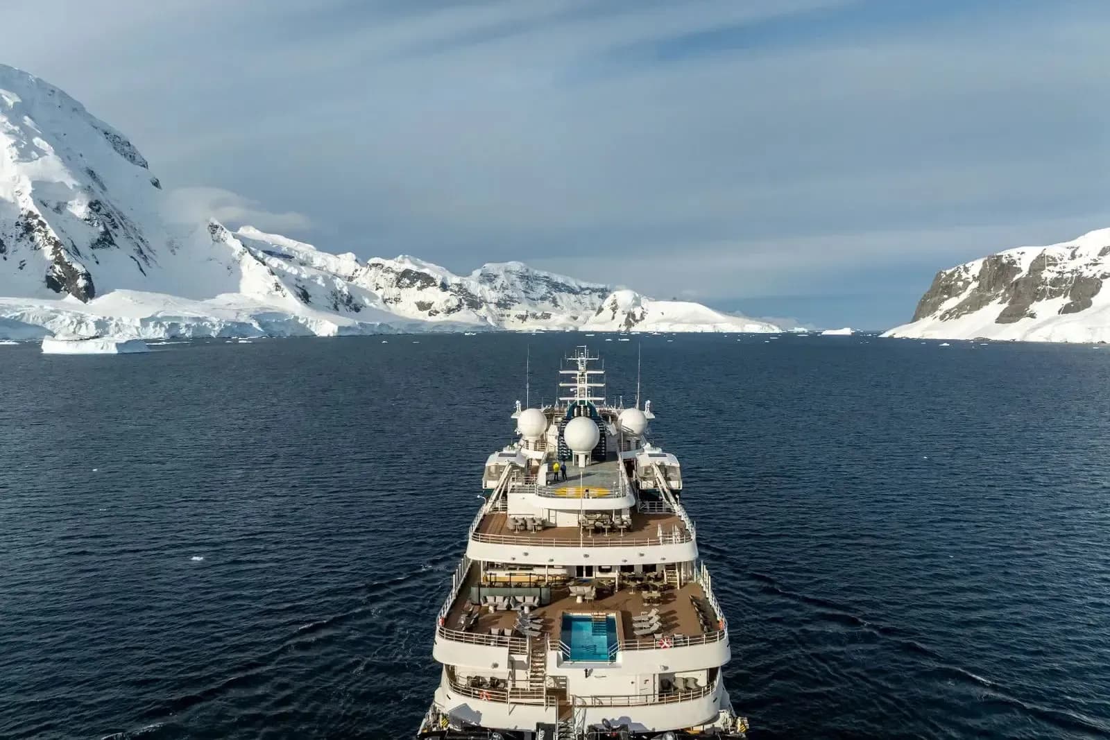 Swan Hellenic luxury cruise expedition Ship facility and amenities