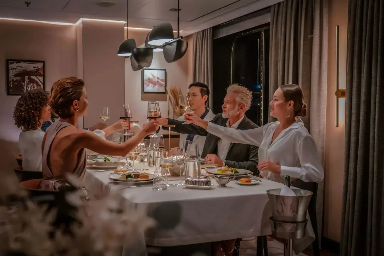 Swan Hellenic luxury cruise expedition Ship Dining and restaurants