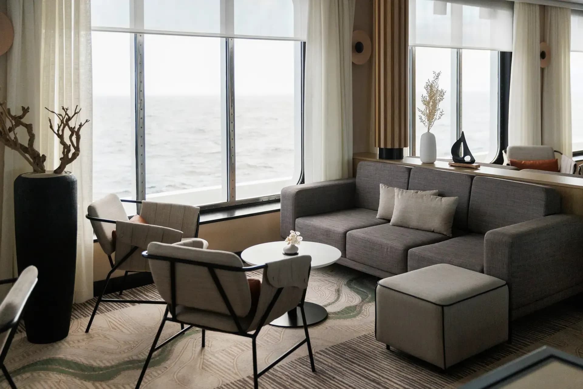 Swan Hellenic luxury cruise expedition Ship lounge