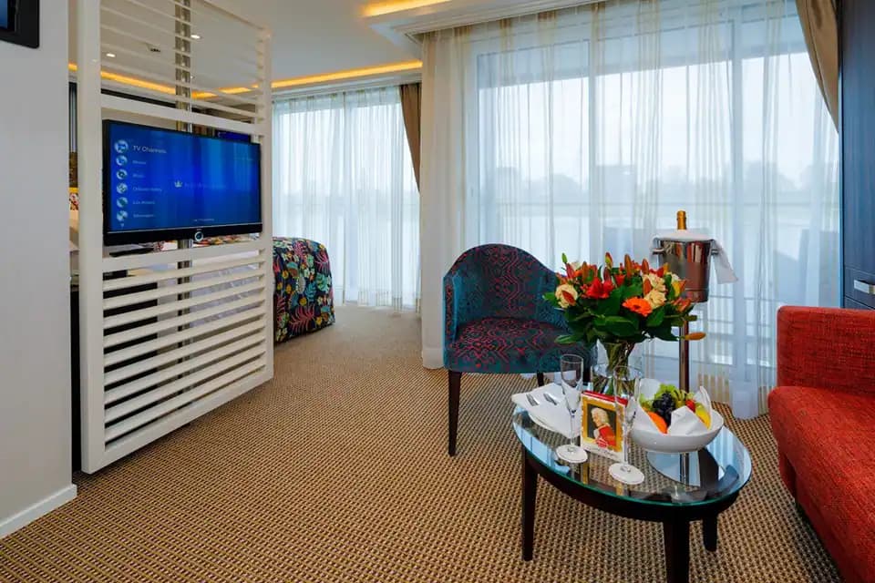 AmaKristina amawaterways Suite