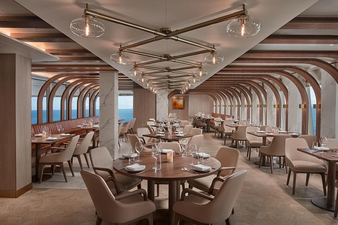 Norwegian Spirit Dining 