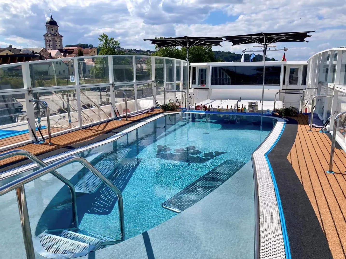 AmaStella river cruise ship. facilities