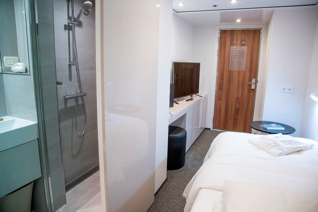 emerald river cruise single stateroom