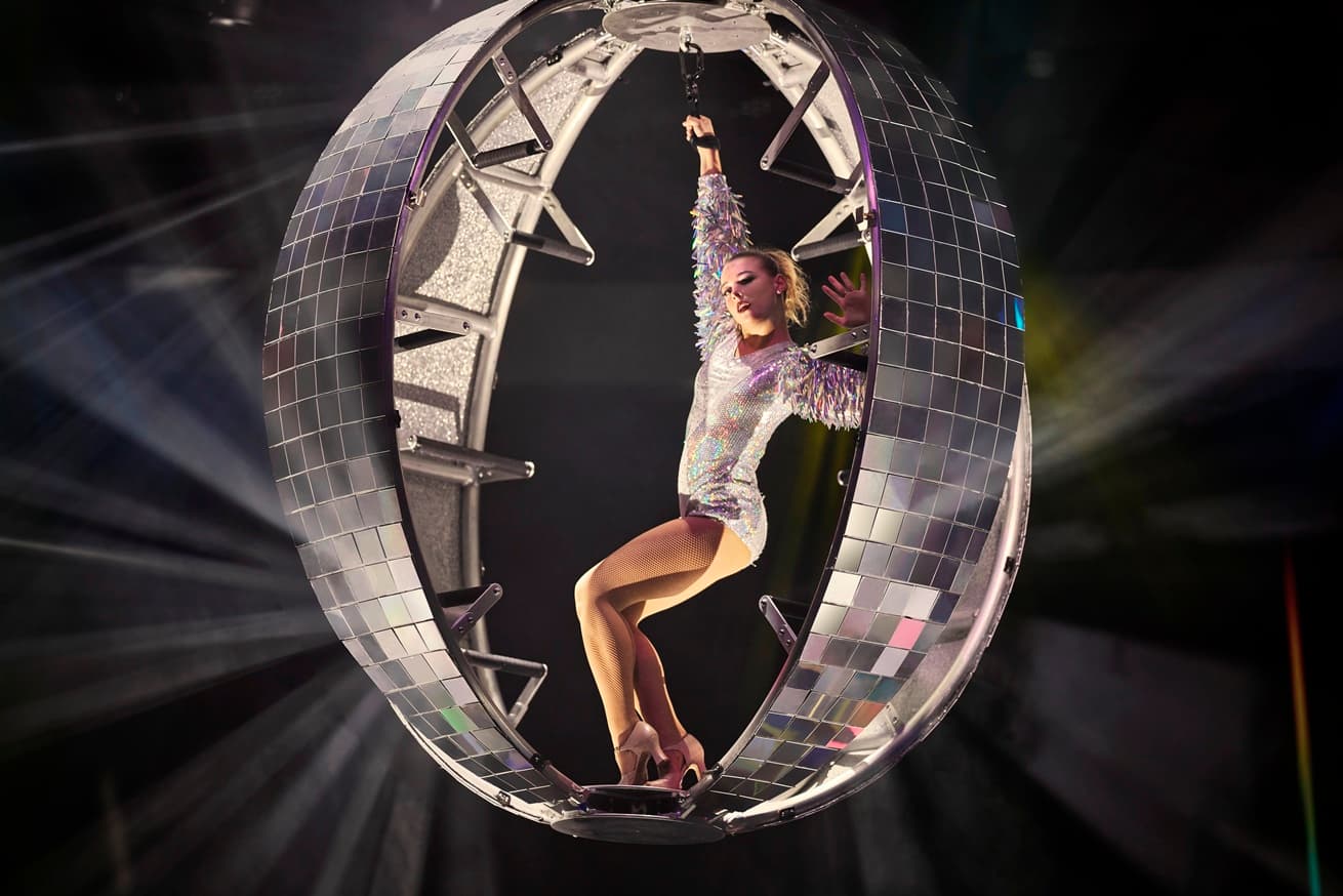 Celebrity apex cruise ship entertainment Blog