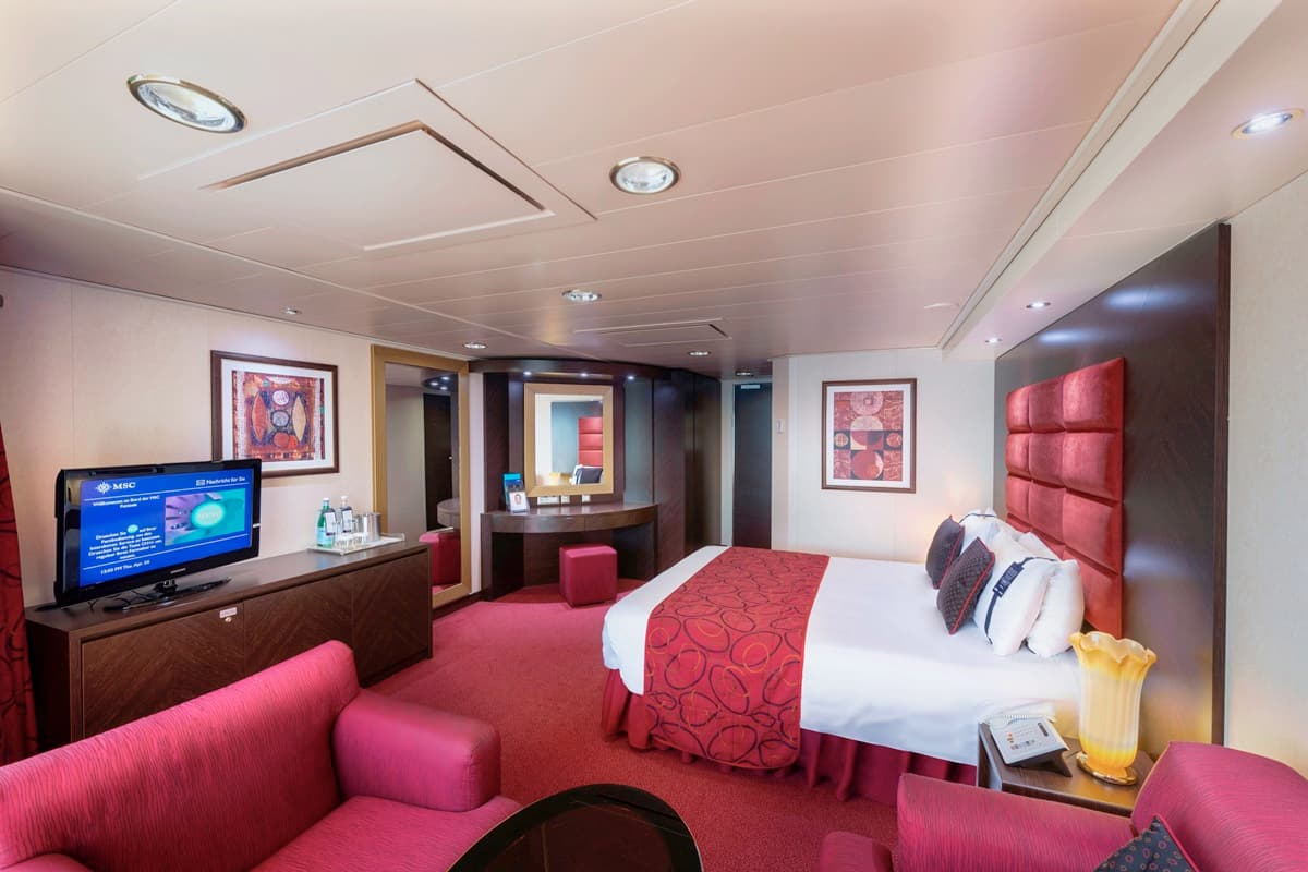 Premium Suite Aurea with sealed window msc divina
