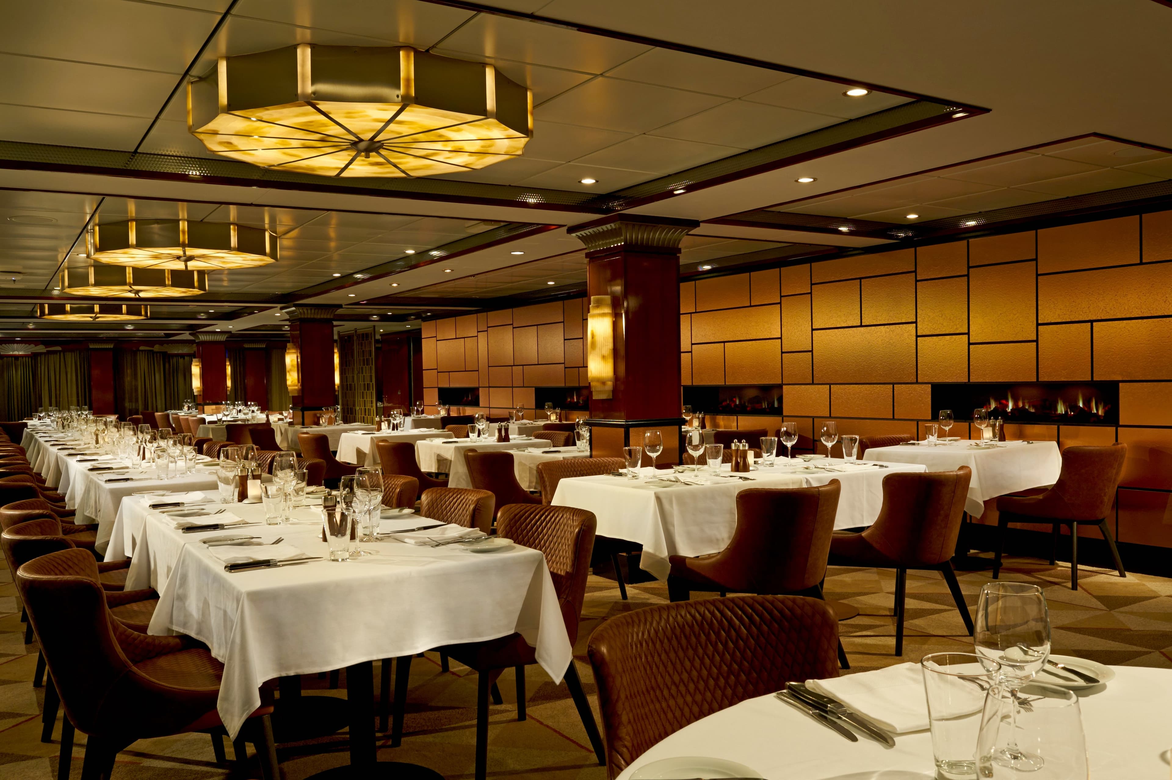 Norwegian Jade Dining