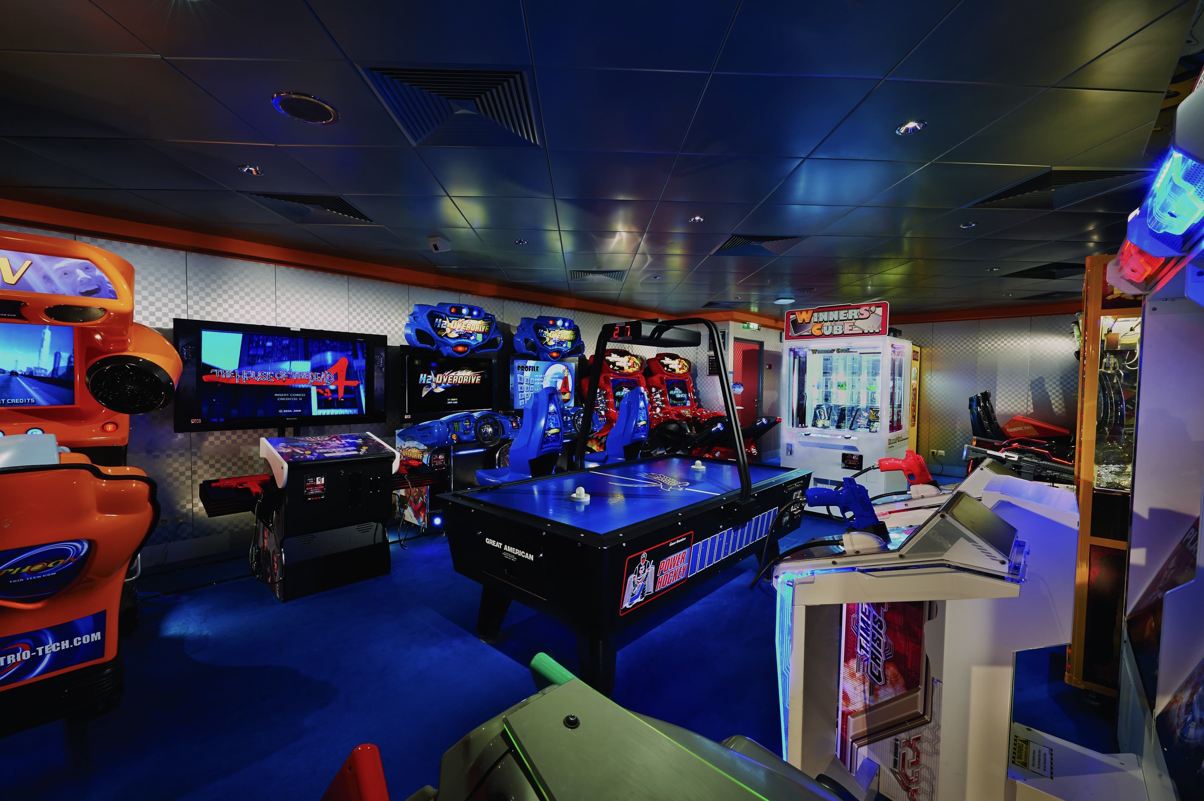 Norwegian Pearl Entertainment