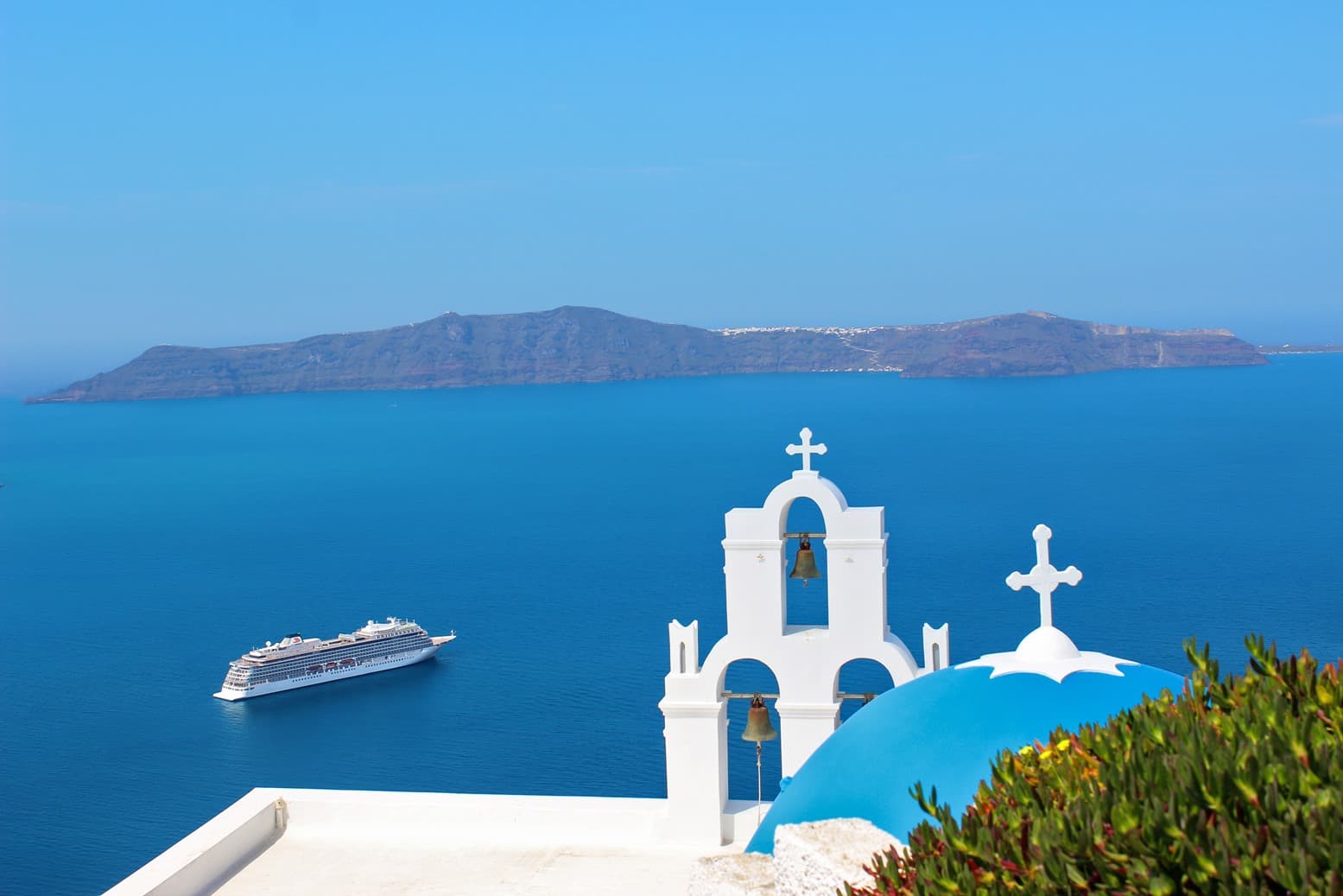 Mediterranean Escape: Santorini, Mykonos & Malta Cruise