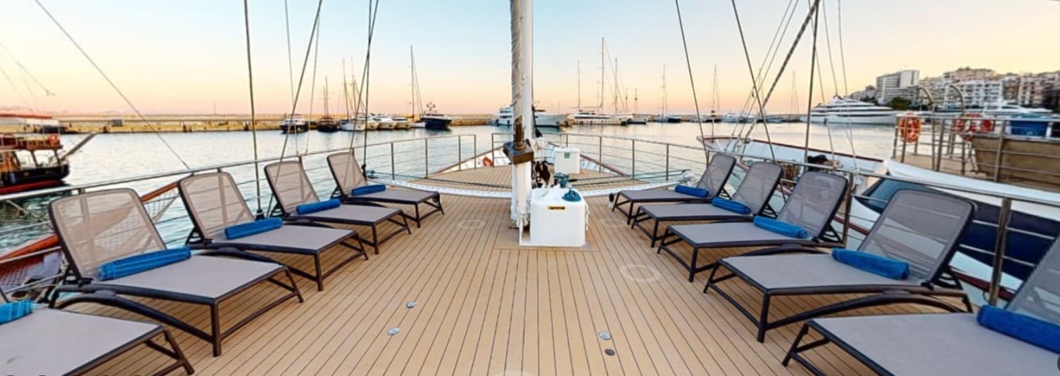 Panaroma Sundeck