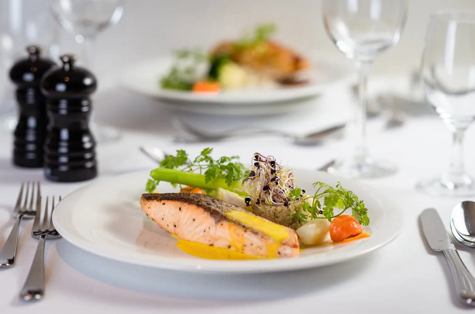 Amawaterways River cruise Dining