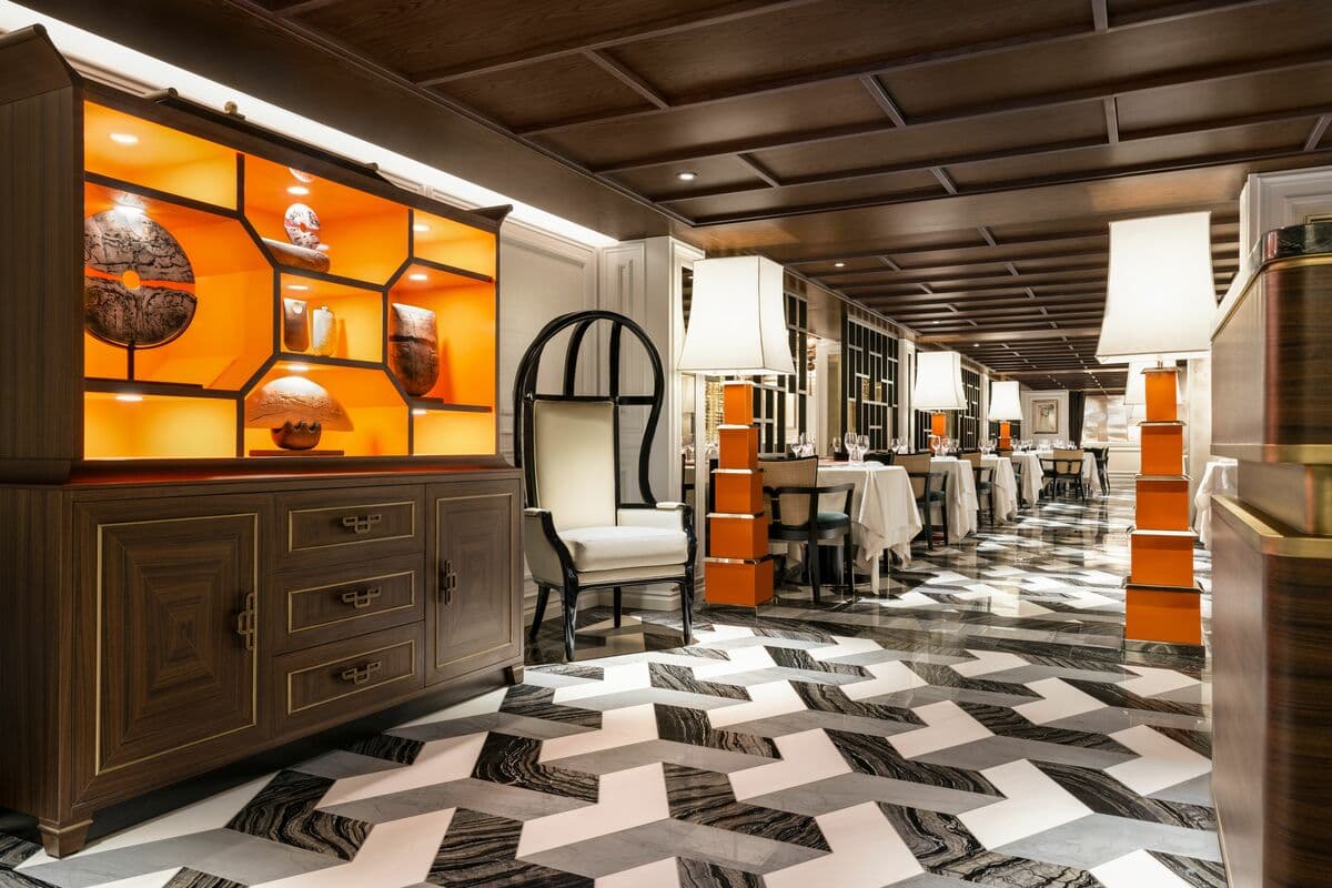 Oceania Vista allura Restarant