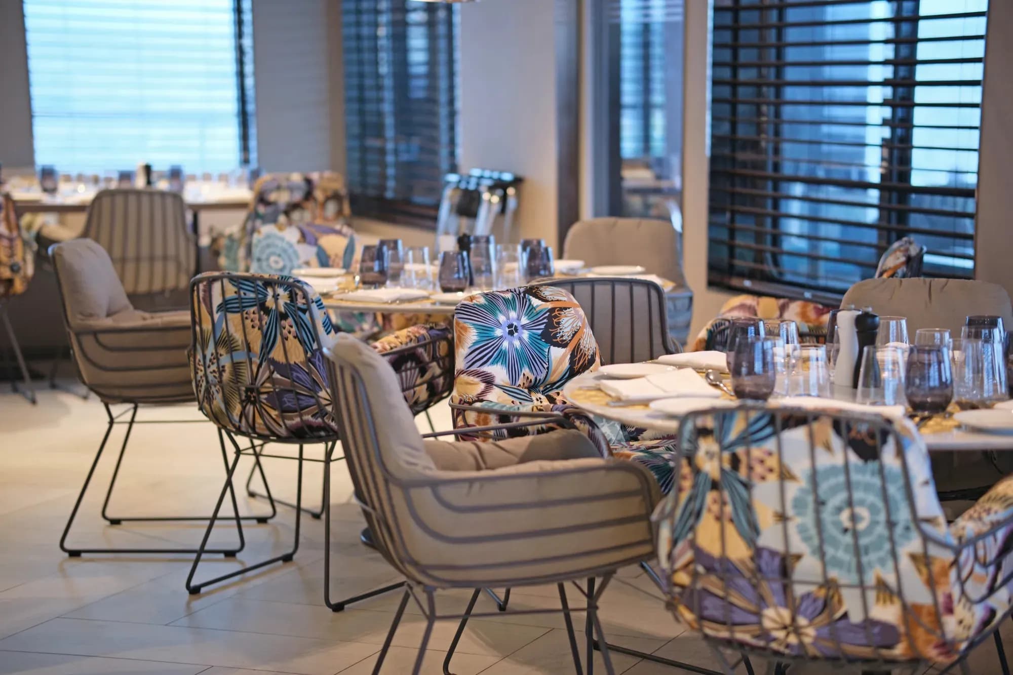 Emerald Azzurra, Dining, La Cucina Dining restaurant buffet