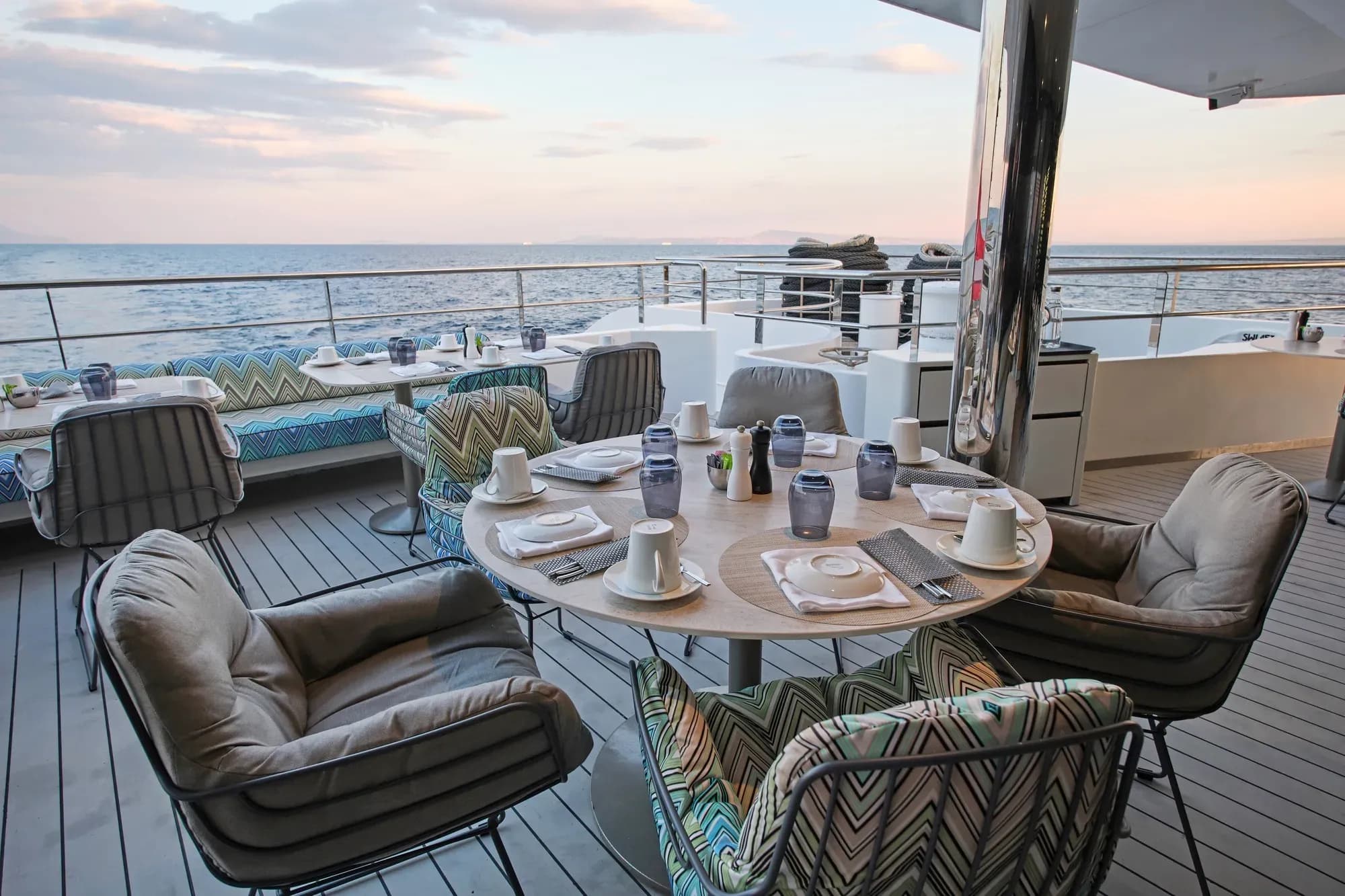 Emerald Azzurra, Dining, La Cucina Dining Terrace