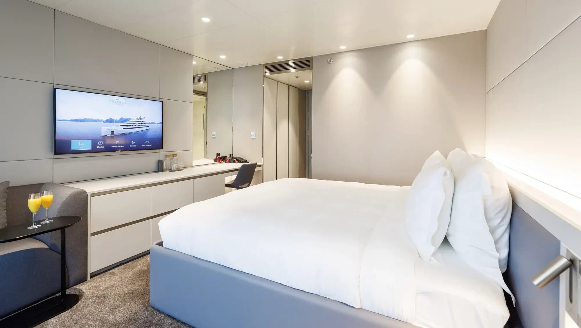 Emerald Azzurra, Balcony Suite