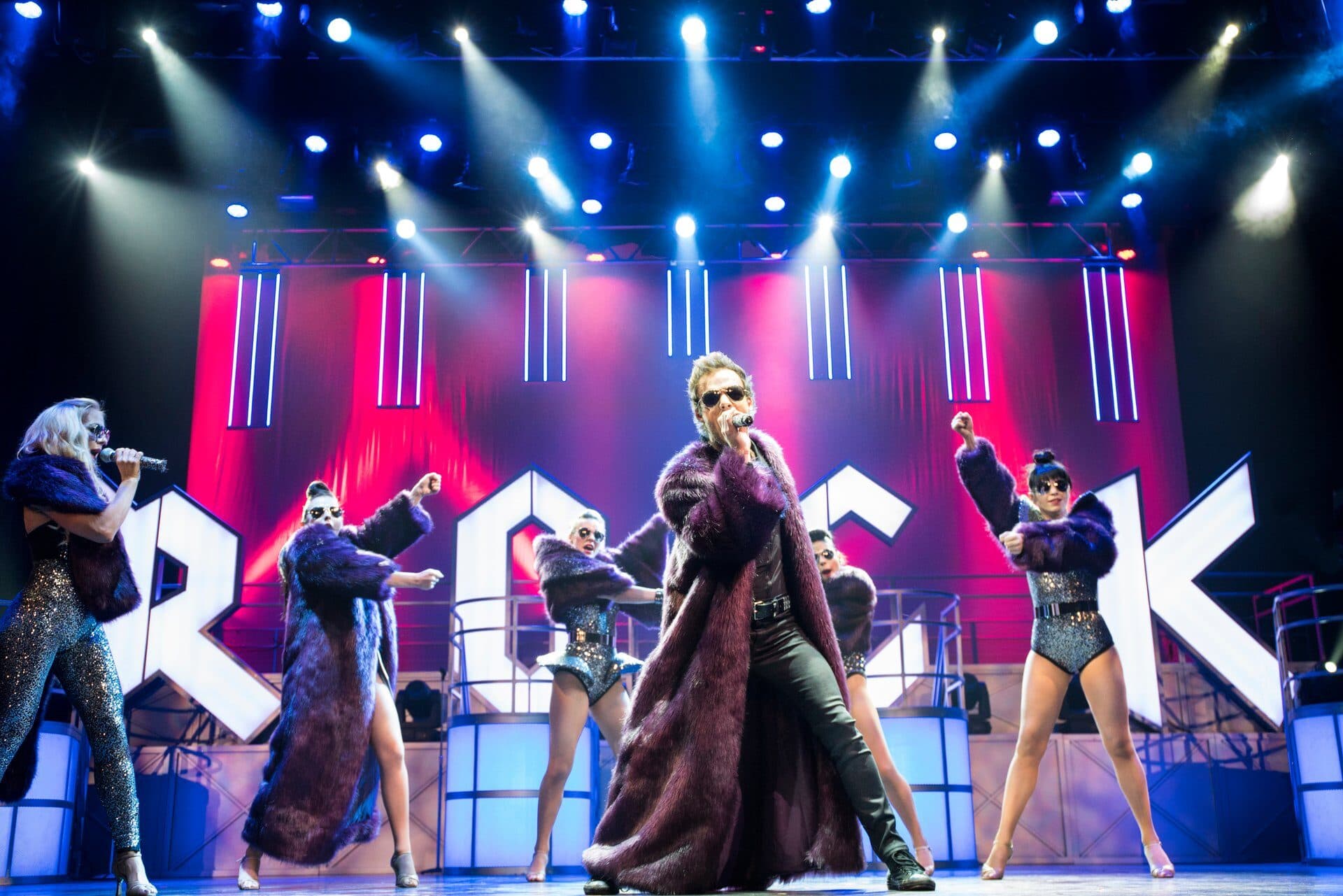 Celebrity apex cruise ship entertainment Blog