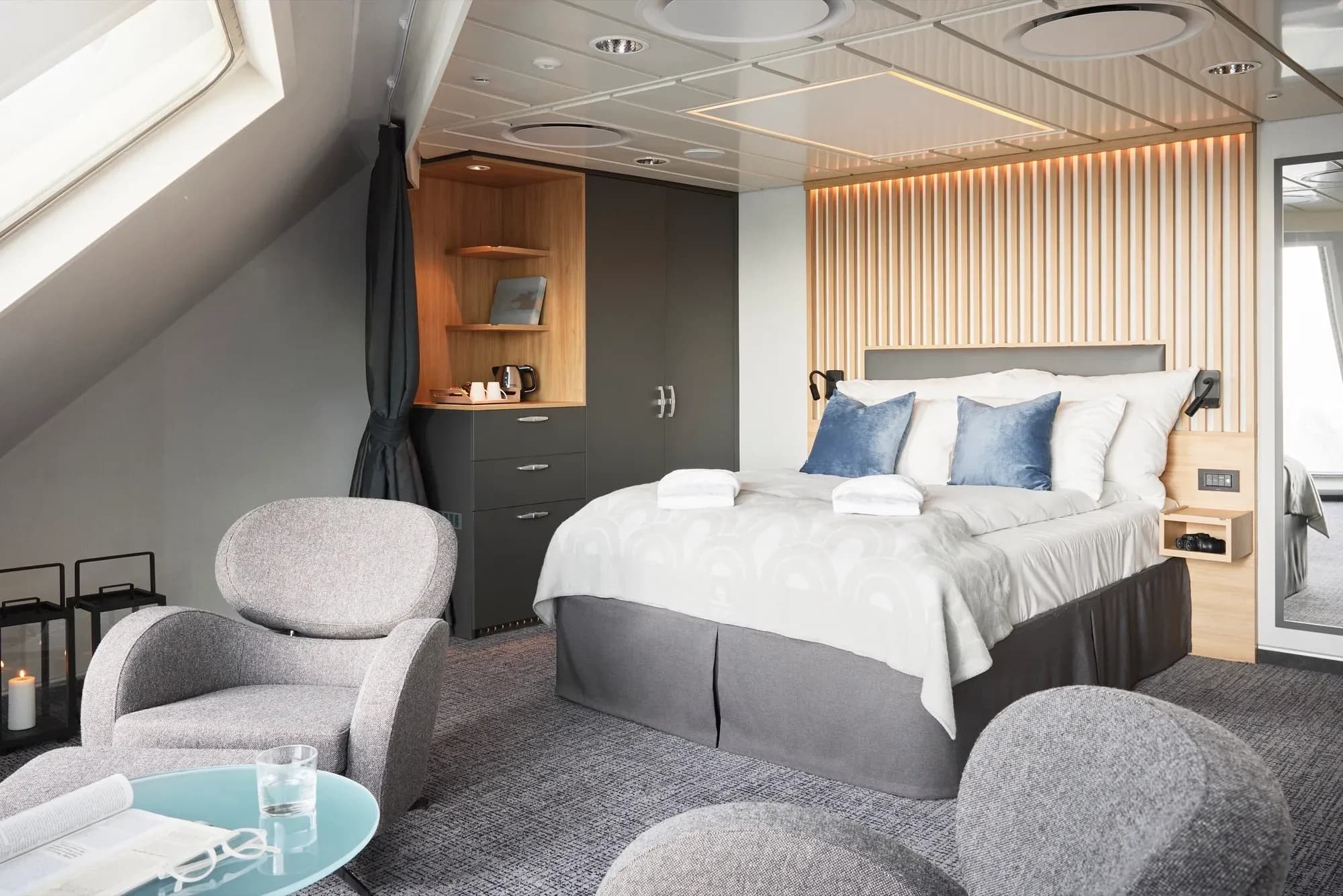 Havila Voyages, Havila Capella, Panoramic Corner Mini Suite