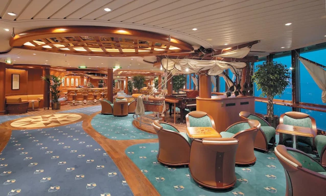 Radiance of the Seas, Schooner Bar