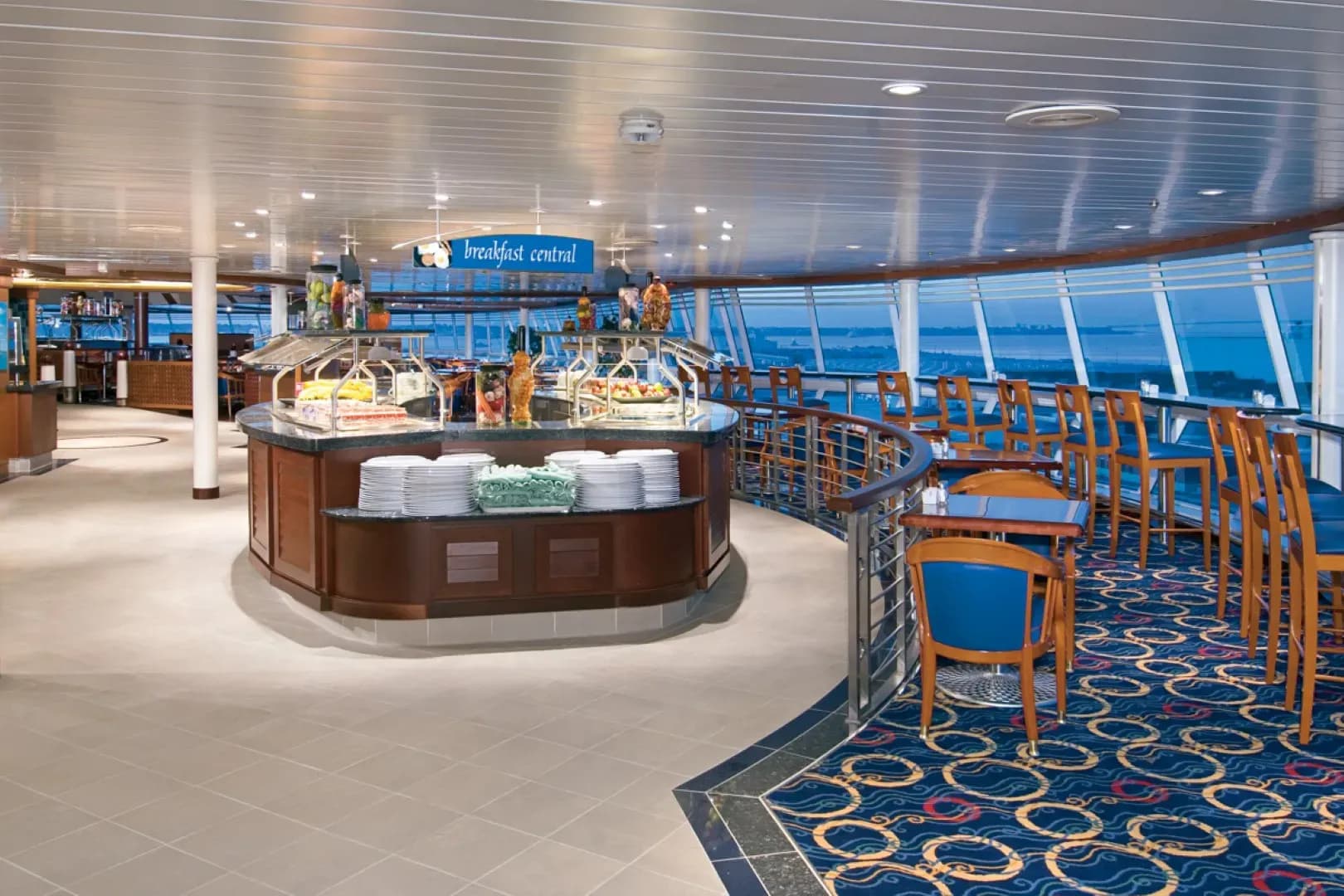 Royal Caribbean - Enchantment of the Seas, Windjammer Cafe buffet